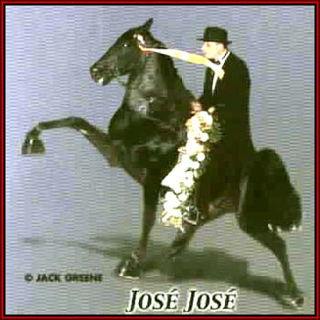 Jose' Jose'  in Action